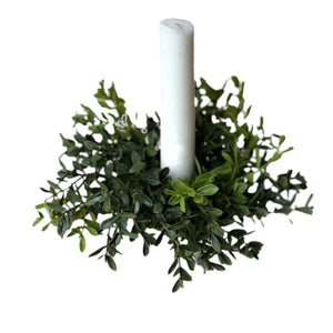 Boxwood Taper Candle Ring