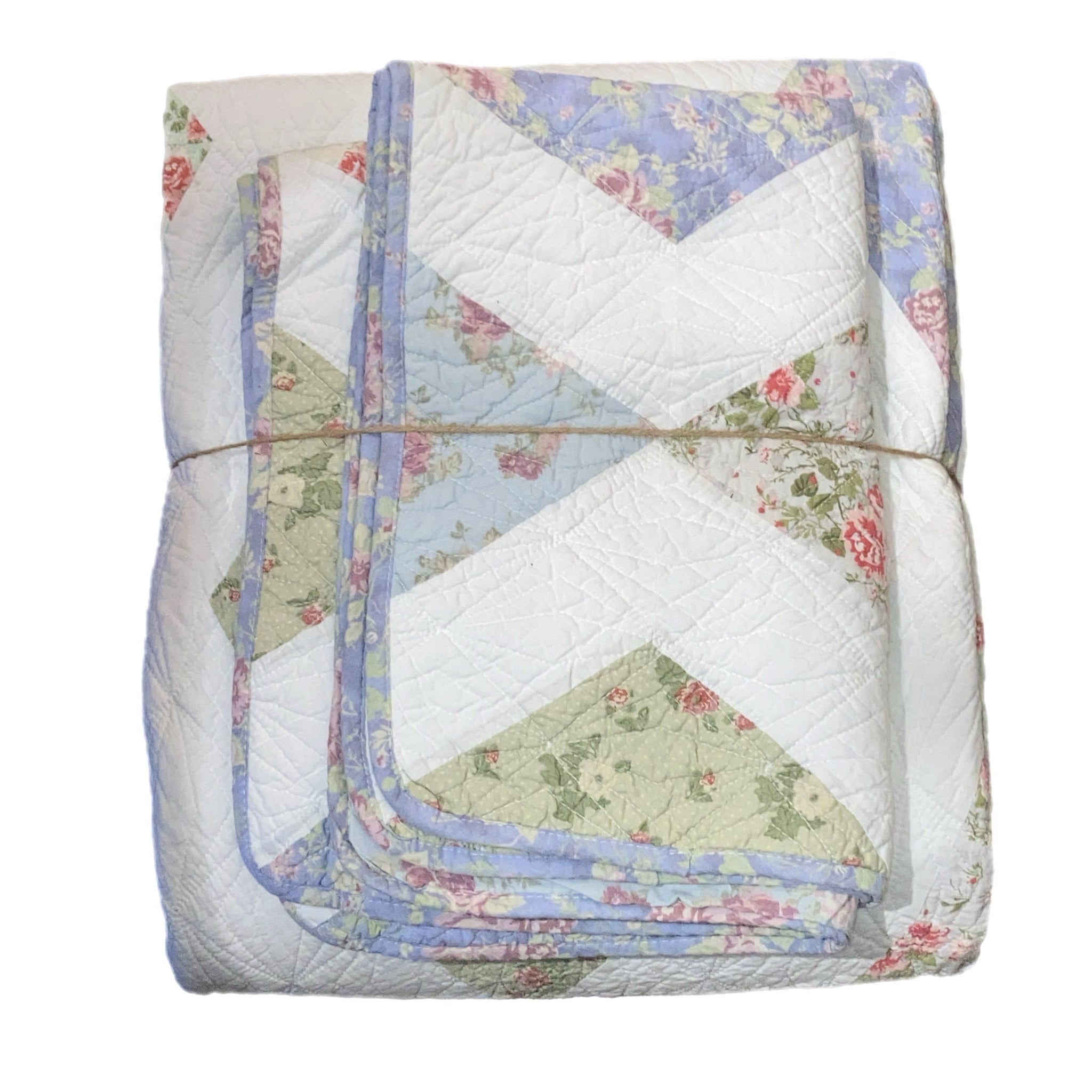 Piquant Queen Size Quilt And Pillow Shams